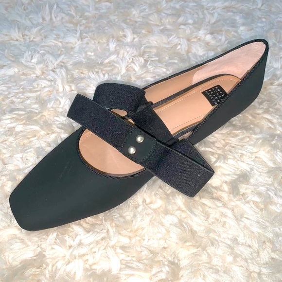 White House Black Market Ballet Flat - Picture 2 of 11